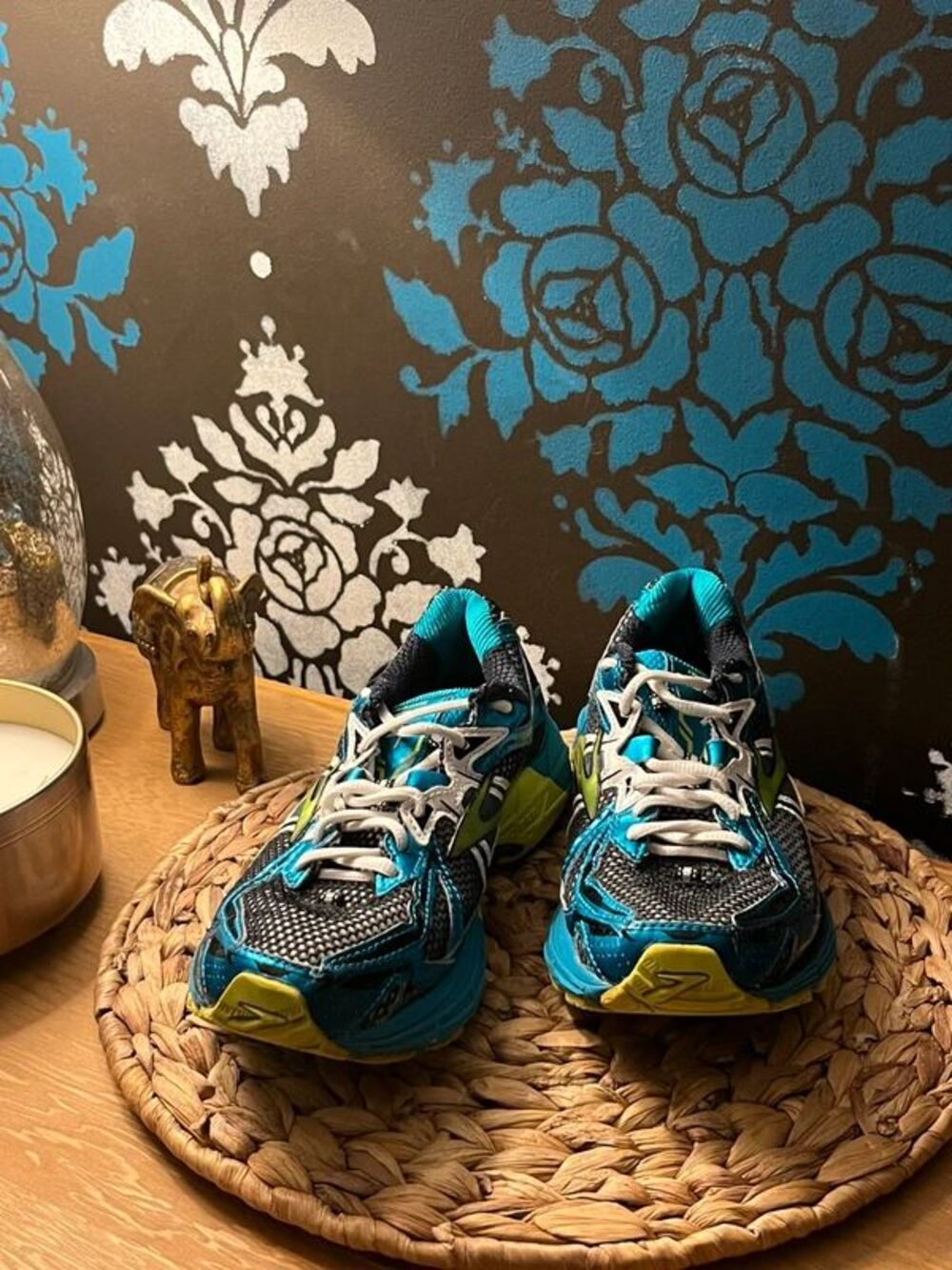 Brooks Ravenna 4 running shoe